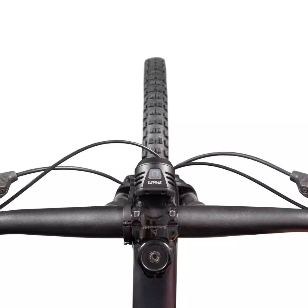 Lupine Fahrradlampe montiert Oberansicht