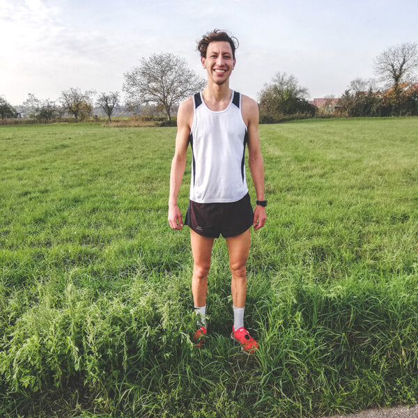 Elias mit dem Stryd Runningpod